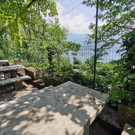 Appartamento Beatrice - Lago Di Como Valbrona Dış mekan fotoğraf